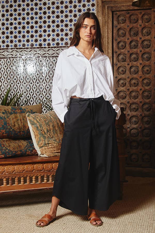 IT1772 Elastic Hem Solid Cropped Shirt: MINT / S-M-L (2-2-2)