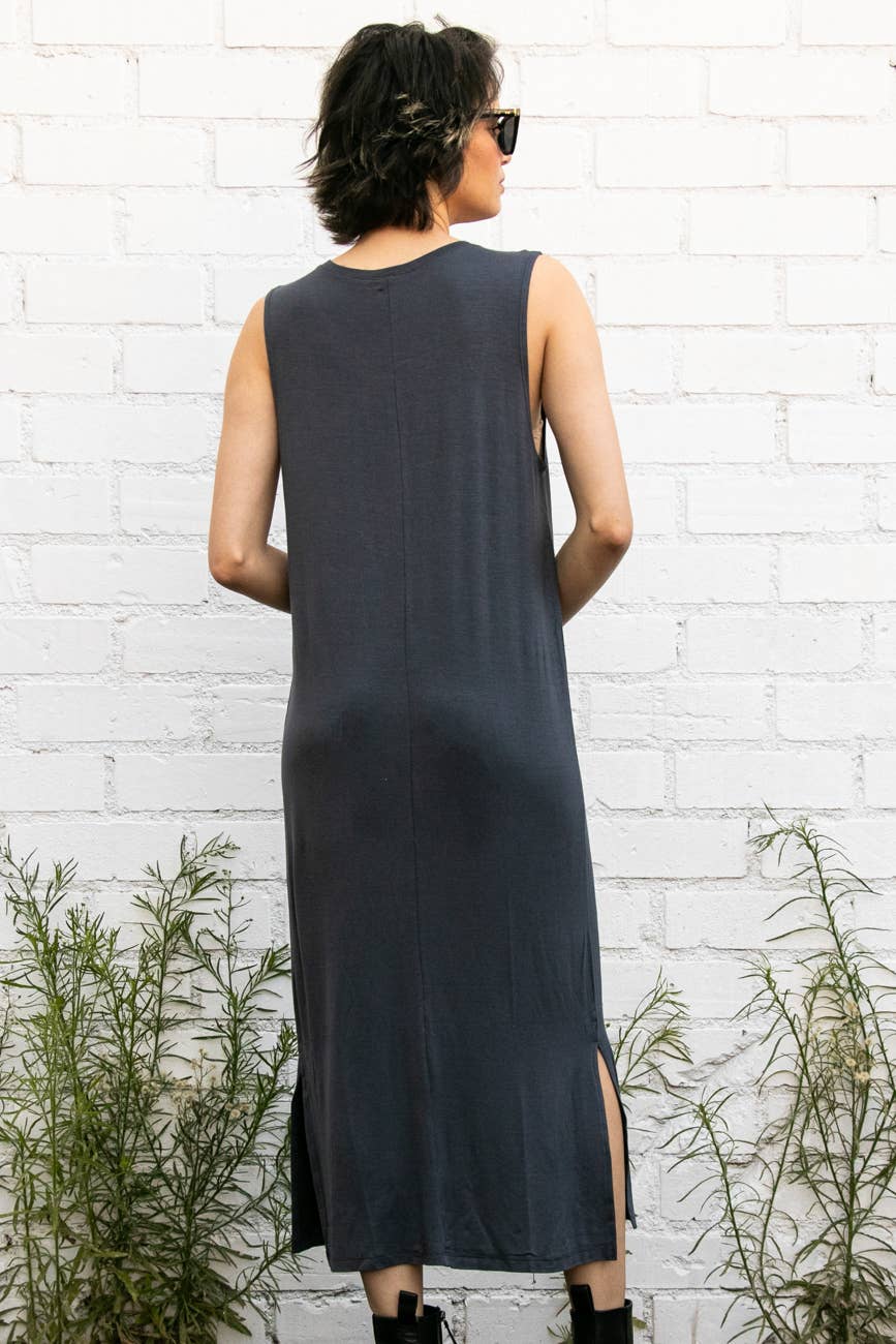 Side Slit Knit T-Shirt Maxi Dress: Taupe / M
