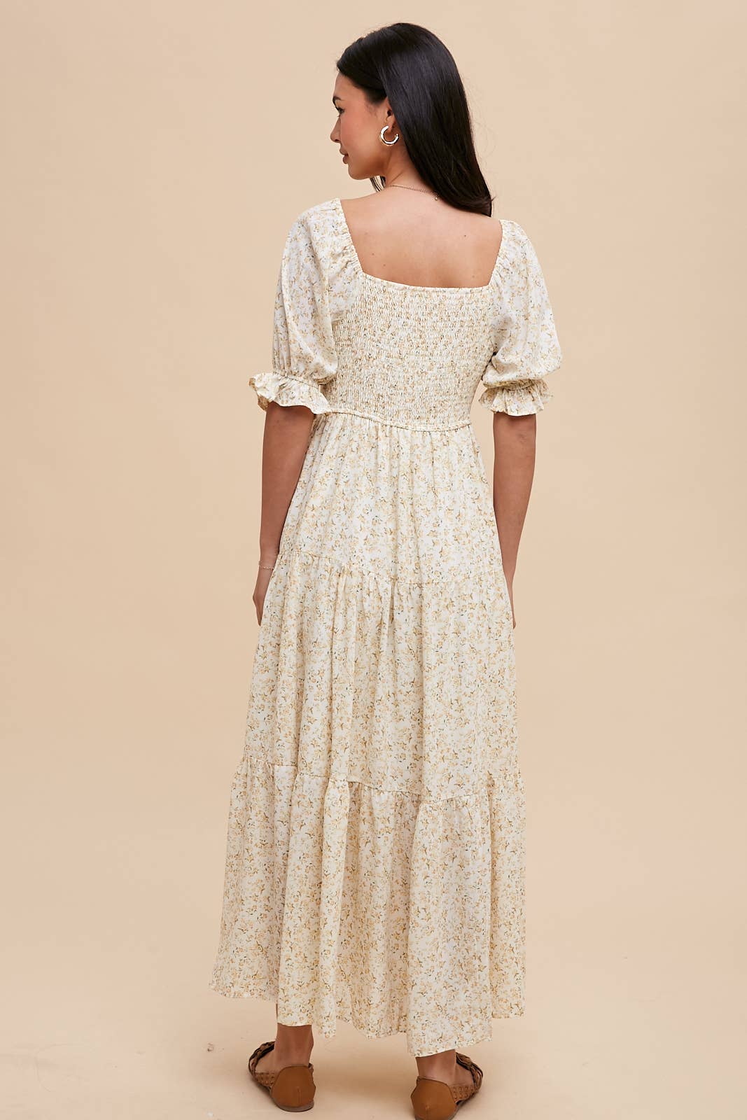 ROSETTE SWEETHEART NECK FLORAL TIERED DRESS: DAFFODIL CREME / L