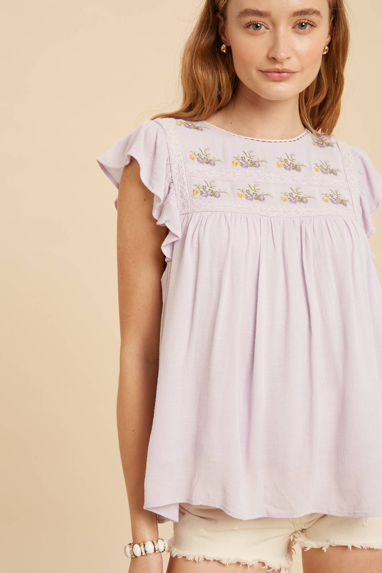 FLORAL EMBROIDERED BABYDOLL TOP: PALE LILAC / S