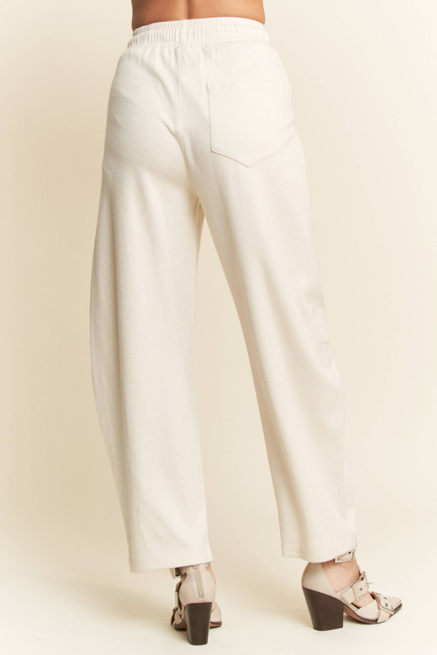 SOLID ELASTIC WAISTBAND POCKETS LONG BARREL PANTS: Khaki / S