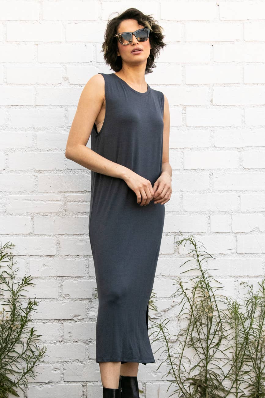 Side Slit Knit T-Shirt Maxi Dress: Taupe / M