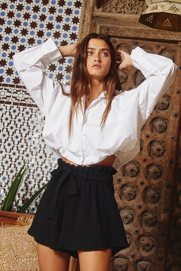 IT1772 Elastic Hem Solid Cropped Shirt: MINT / S-M-L (2-2-2)