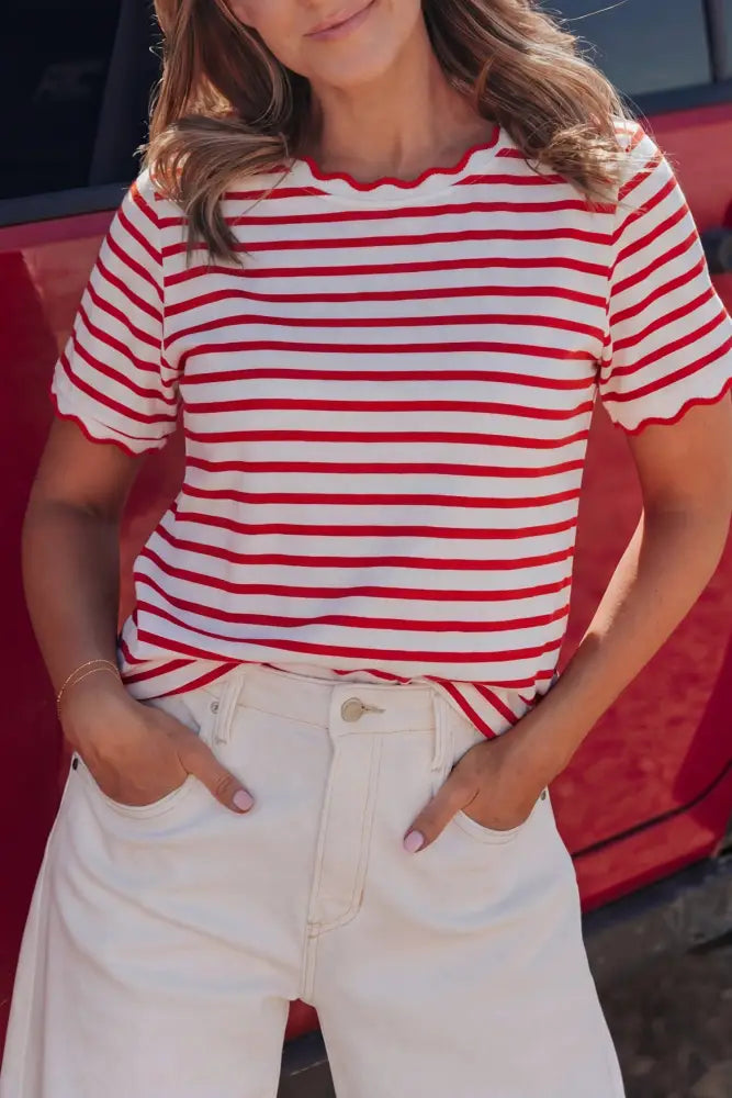 Black Stripe Scalloped Trim Round Neck T Shirt - Women > Tops