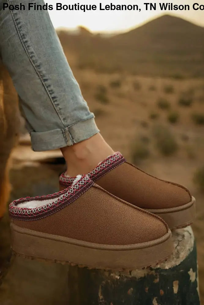 Contrast Print Suede Plush Lined Slide Boots: Chestnut - Posh Finds
