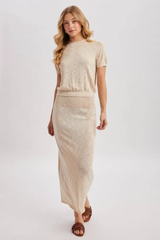 CREW NECK KNIT TEE AND MAXI SKIRT SET: Black / L