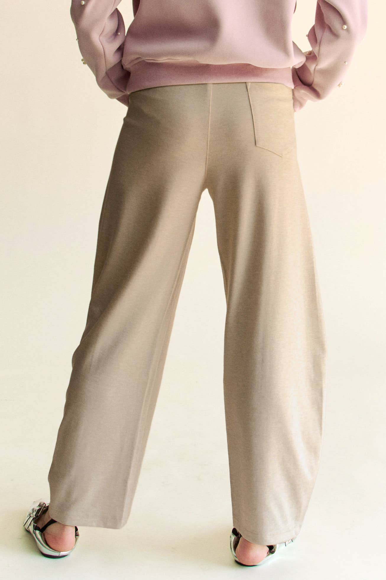 SOLID ELASTIC WAISTBAND POCKETS LONG BARREL PANTS: Khaki / S
