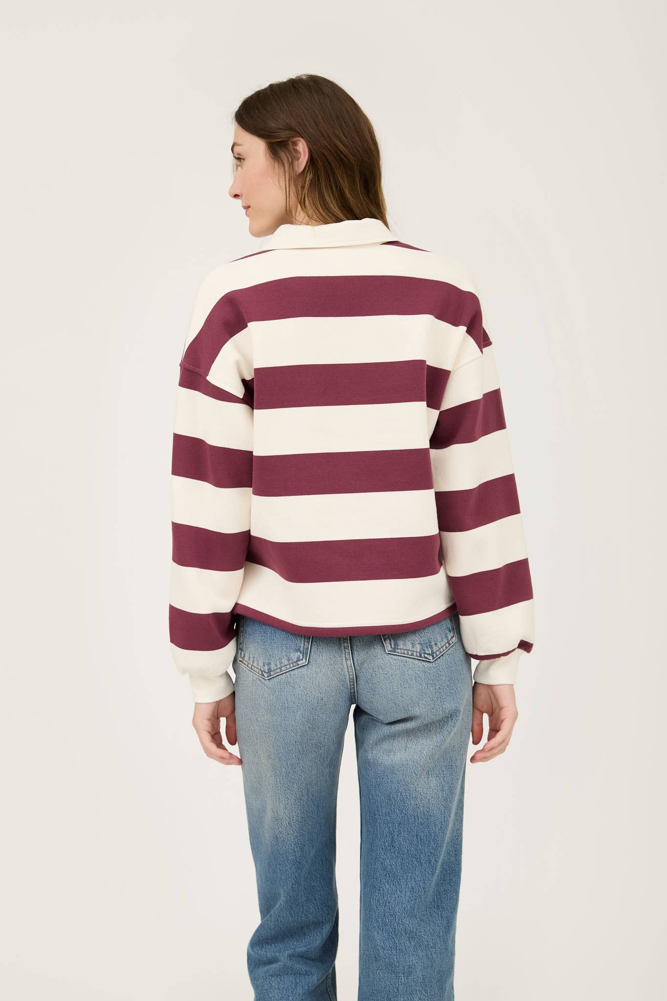 STRIPE COLLARED LONG SLEEVE POLO KNIT TOP: OXBLOOD