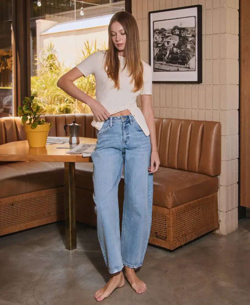 HIGH RISE BARREL LEG JEANS - Posh Finds