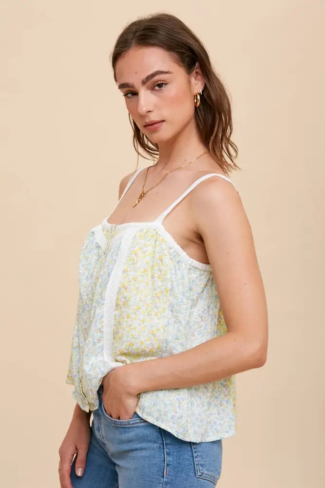 LACE ACCENTED FLORAL CONTRAST PANEL BUTTON TOP: ROSE/BLUE MULTI - Posh Finds