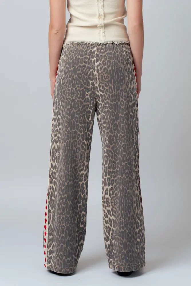 Leopard Print Heart Side Stripe Lounge Pants: LEOPARD - Posh Finds