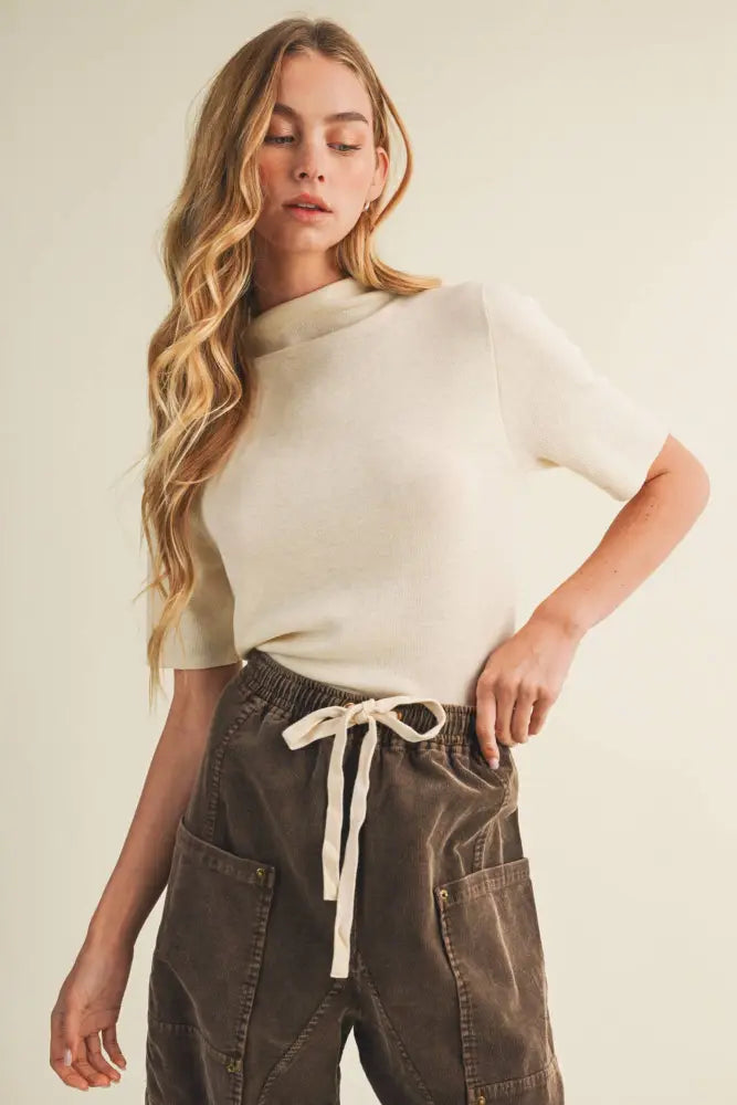 Mock-Neck Fine-Gauge Knit Pullover: CREAM / M