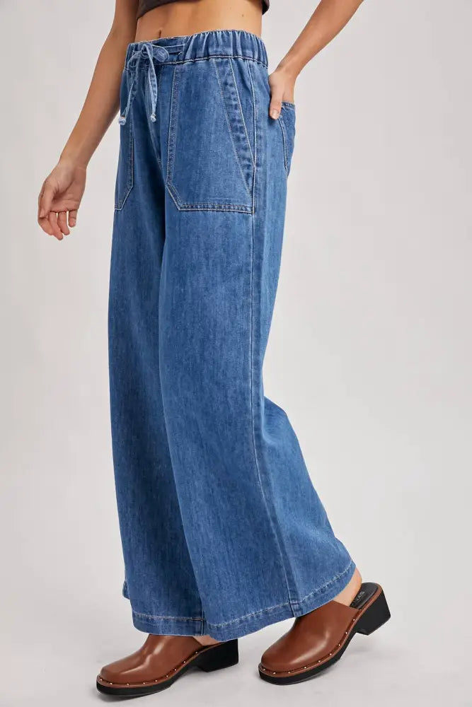 PAPER BAG WIDE LEG JEANS: LT.WASH - Posh Finds