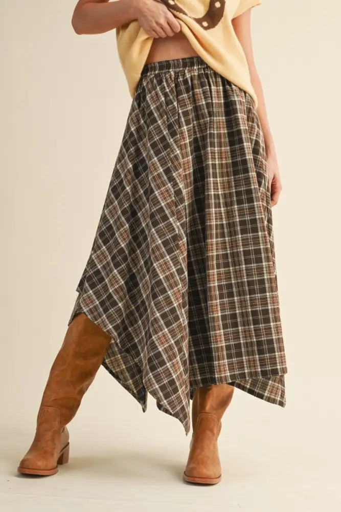 Plaid Uneven Hem Midi Skirt - Brown - Women > Skirts