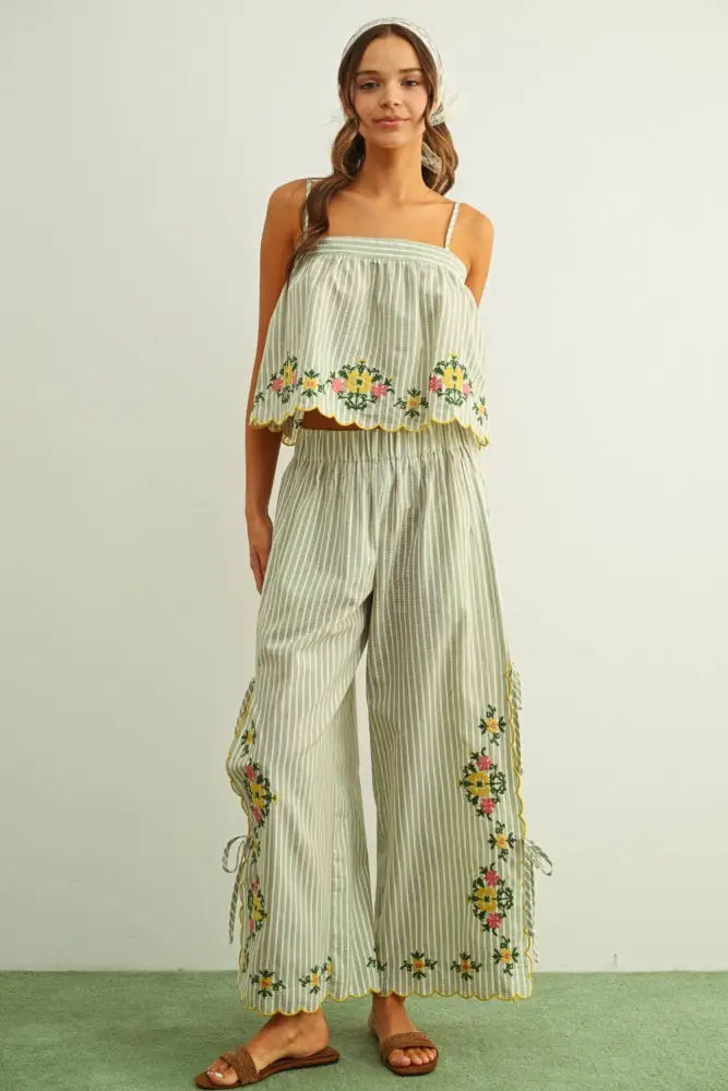 P6208ST FLORAL EMBROIDERY WITH STRIPED PANTS WITH TIE: SAGE / M