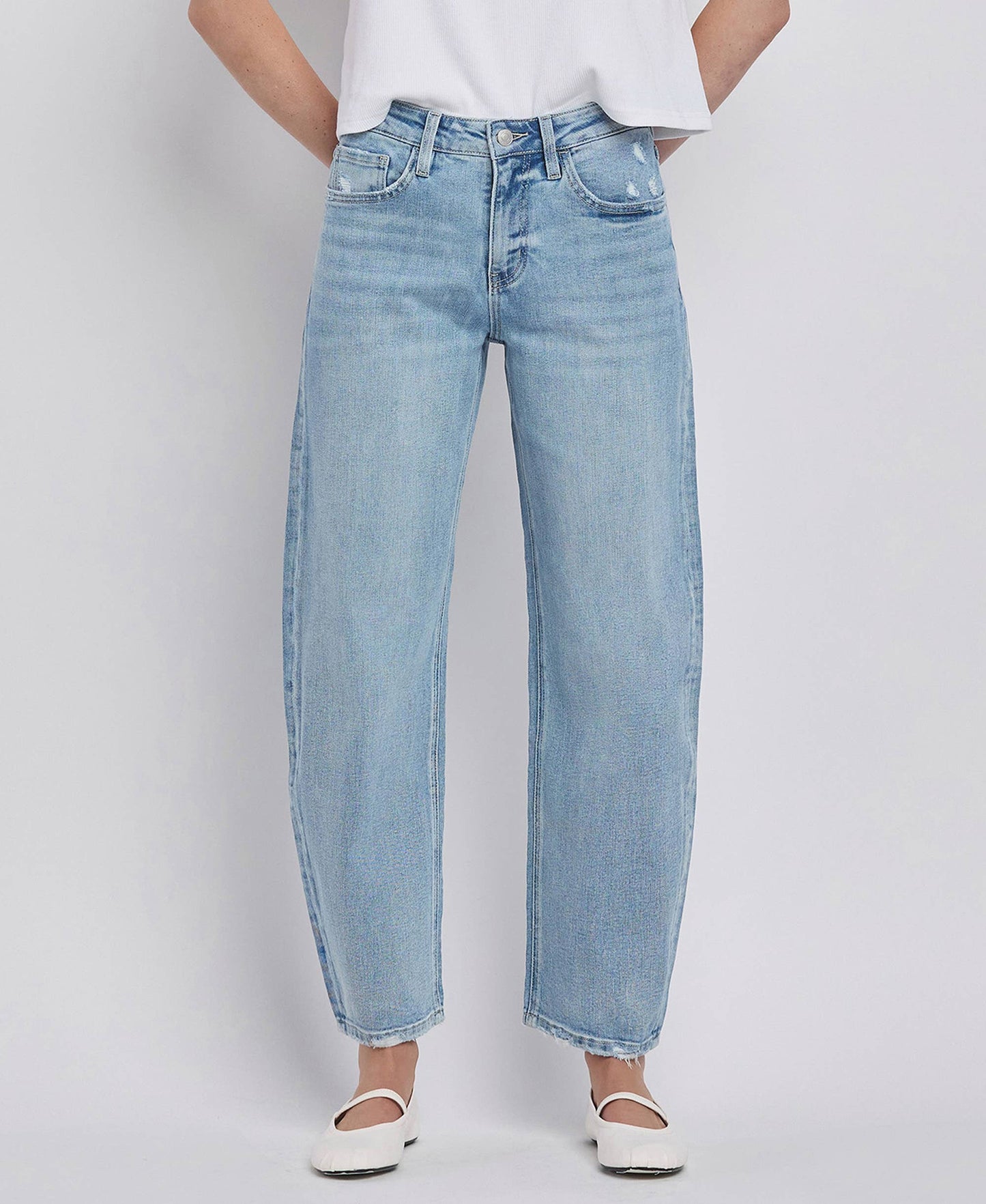 HIGH RISE BARREL LEG JEANS