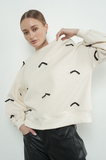 SATIN TAPE RIBBON CREWNECK SWEATSHIRT in CREAM