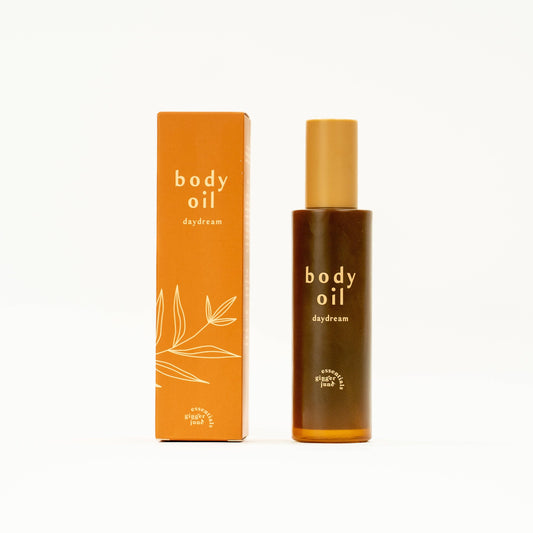 Body oil • 3 essential blends • 100% natural Dayream