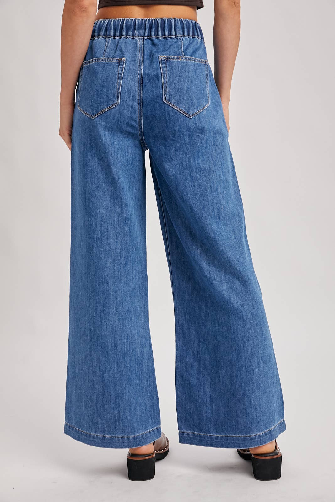 PAPER BAG WIDE LEG JEANS: MED.WASH
