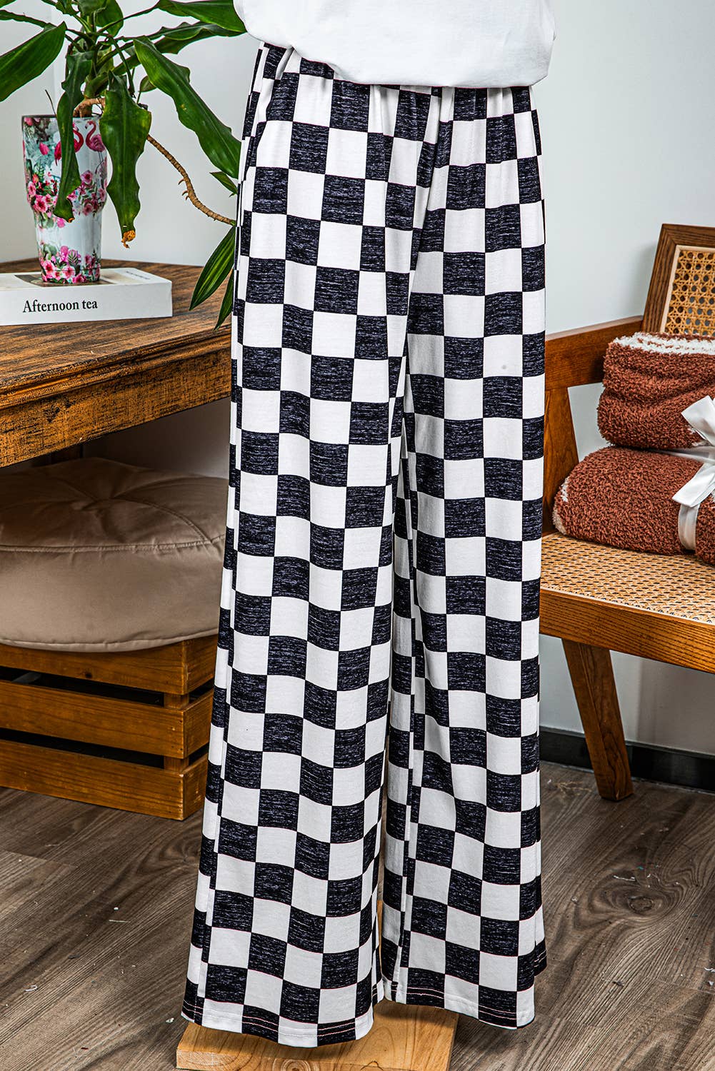 Checked Print High Waist Wide Leg Pants: Black