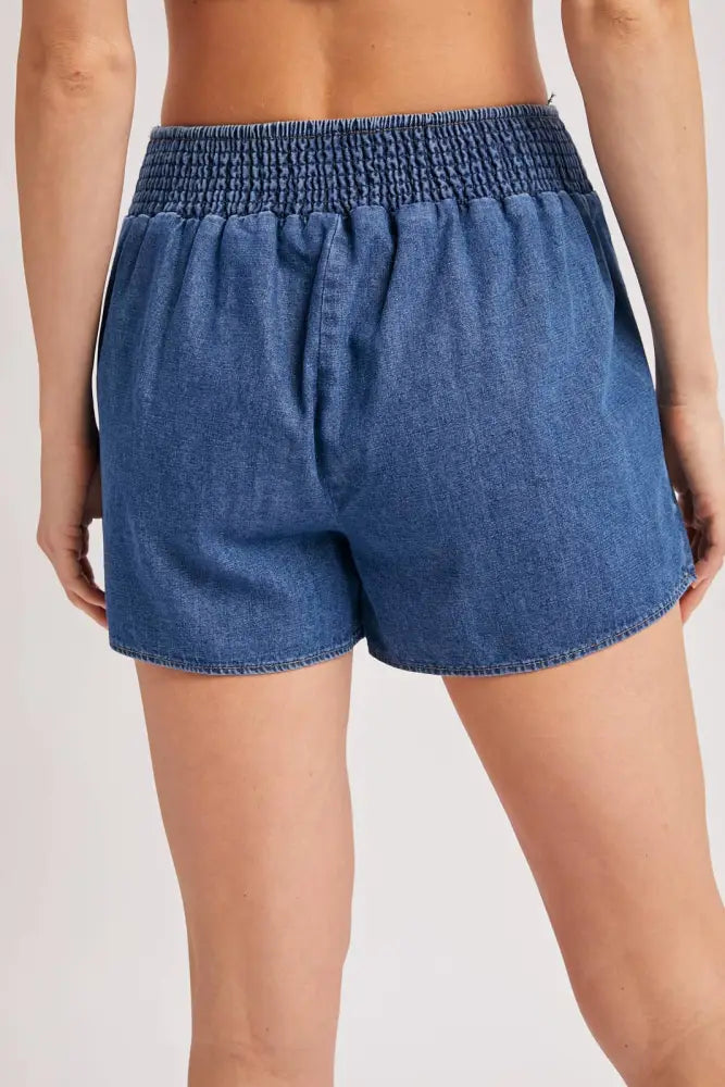 A-LINE SILHOUETTE DENIM SKORT: MED.WASH / L