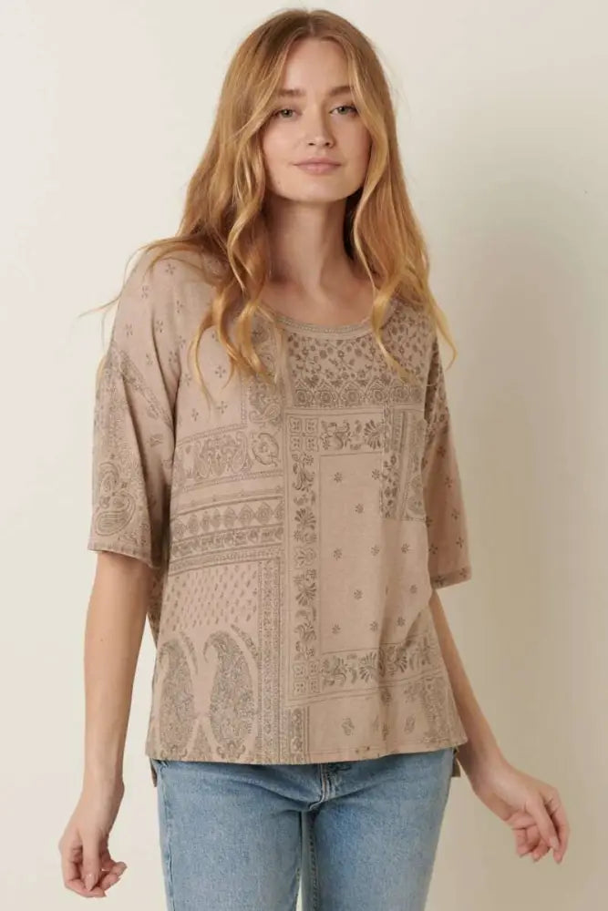 BANDANA PRINT RND NECK OVERSIZED KNIT TOP: RUST - Posh Finds
