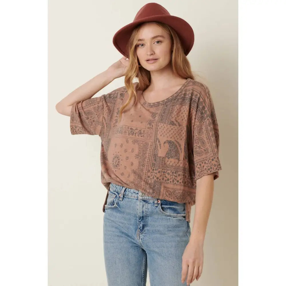 BANDANA PRINT RND NECK OVERSIZED KNIT TOP: RUST - Posh Finds