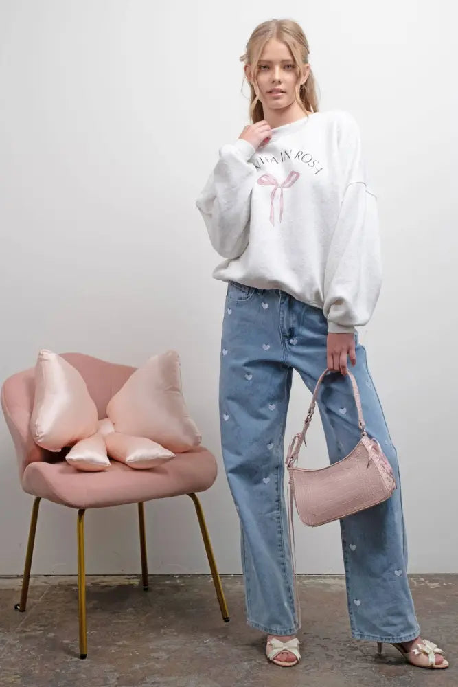 BOW GRAPHIC CREW NECK SWEATSHIRT: HEATHER GREY - Posh Finds