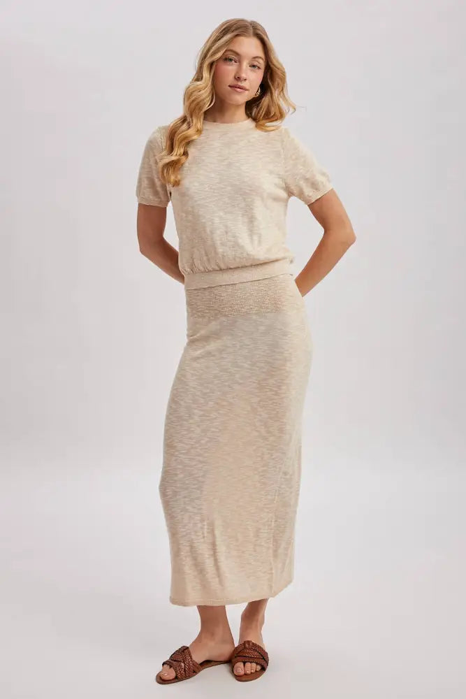 CREW NECK KNIT TEE AND MAXI SKIRT SET: Black / L