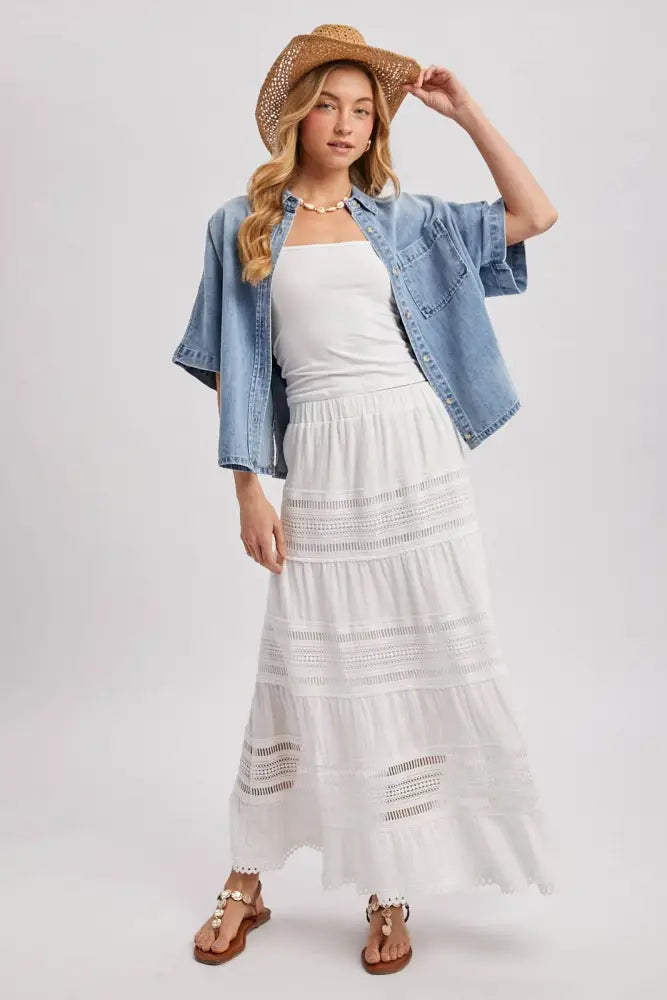 DENIM BUTTON DOWN SHORT SLEEVE BOXY SHIRT: MED.WASH / S/M