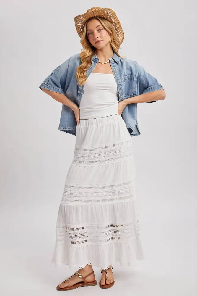 DENIM BUTTON DOWN SHORT SLEEVE BOXY SHIRT: MED.WASH / S/M