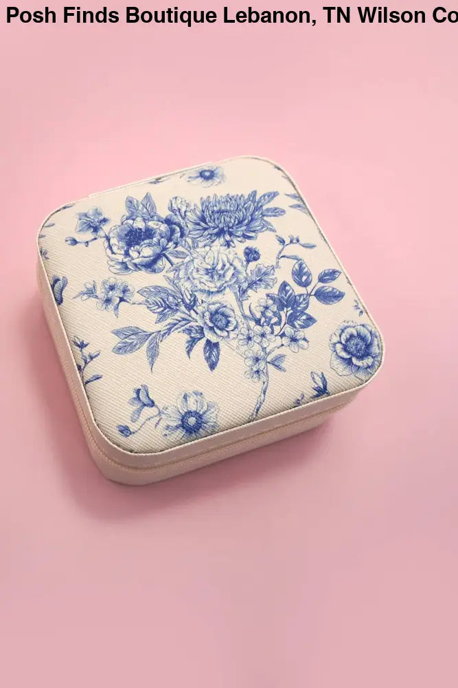 DESIGNED JEWELRY ORGANIZER TRAVEL BOX CASE FLOWER OFF WHITE - Posh Finds