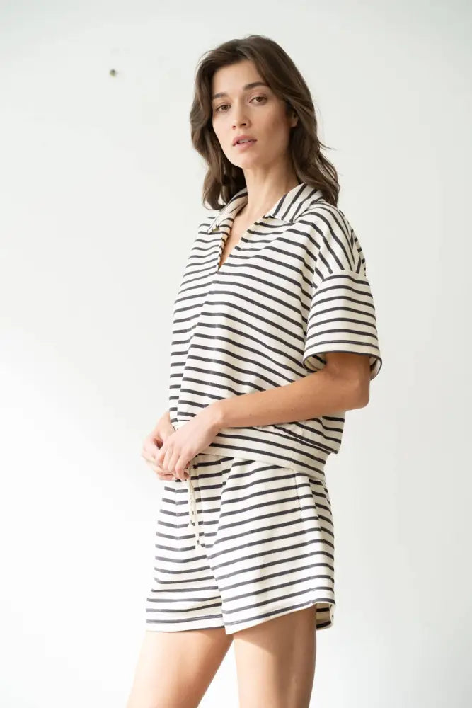 ELASTICIZED STRIPED CASUAL SHORTS: CHARCOAL STRIPE - Posh Finds