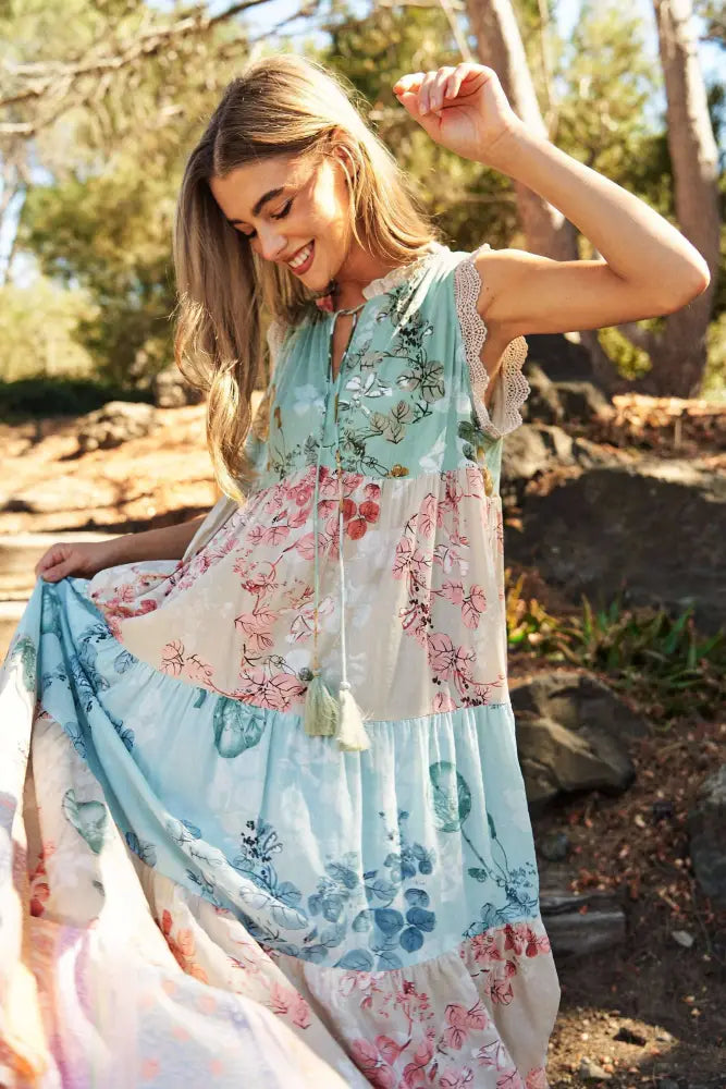 FLORAL MIXED BLOCK LACE EDGE DETAIL MAXI DRESS - Posh Finds
