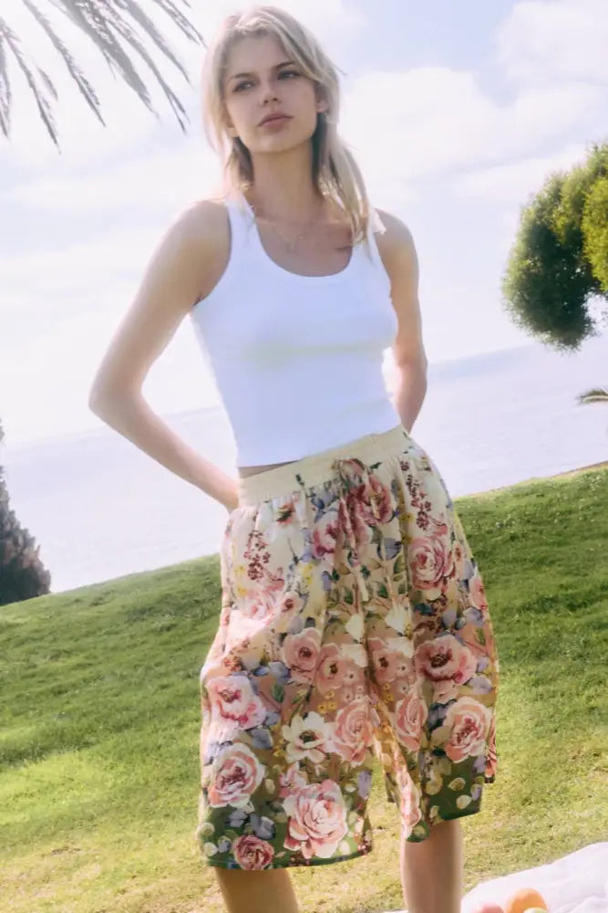 Floral Printed Pull-on Culottes: Spring Garden