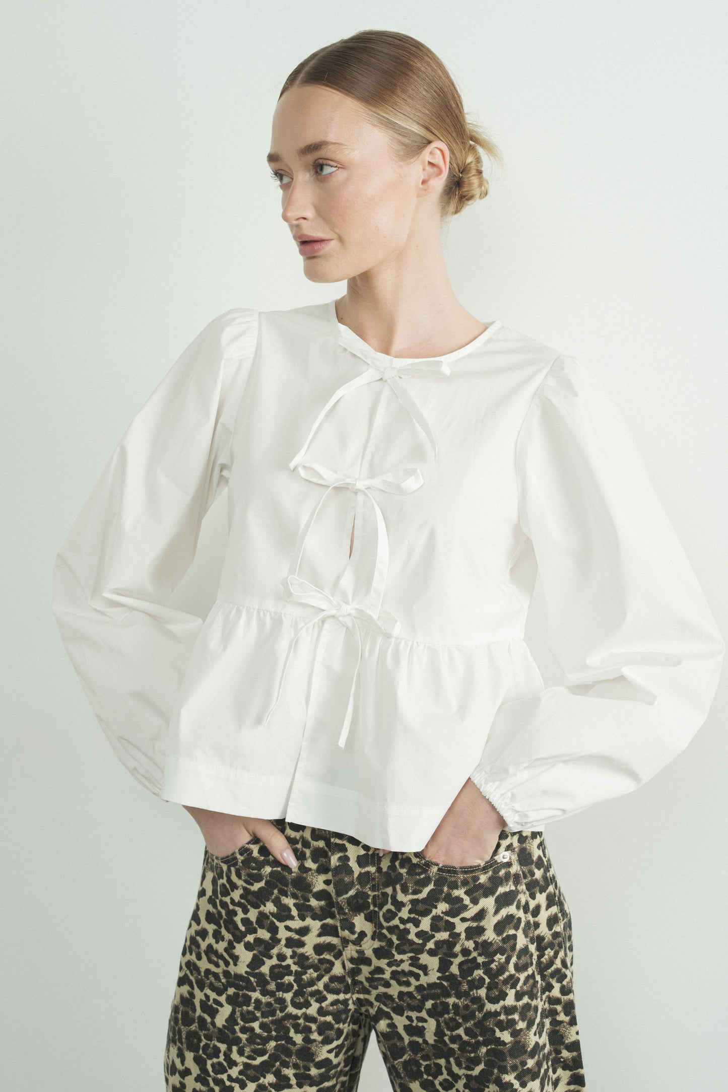 LONG SLEEVE POPLIN BOW TIE BLOUSE