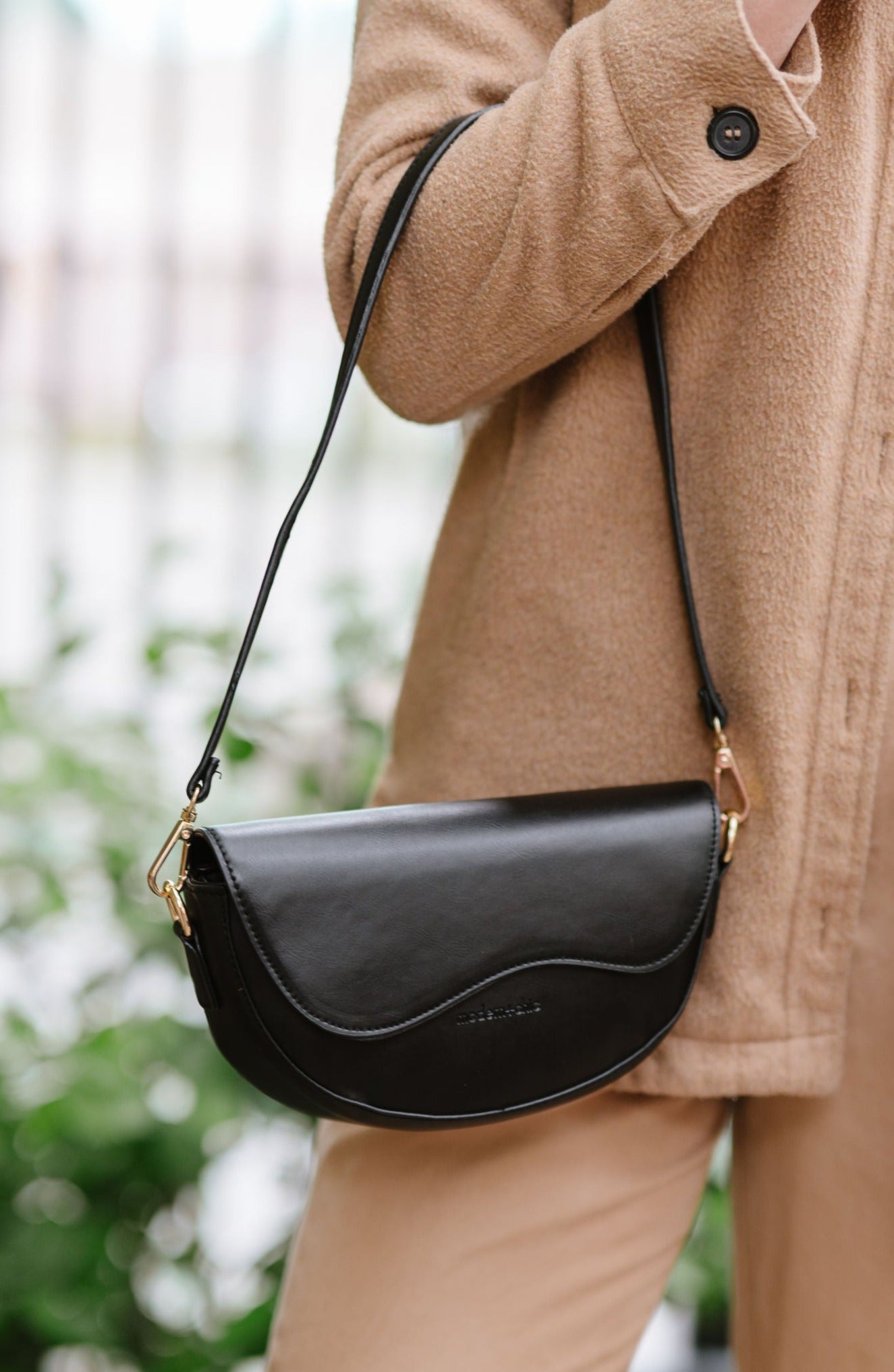 Ellis Convertible Crossbody in Black Camel or Taupe