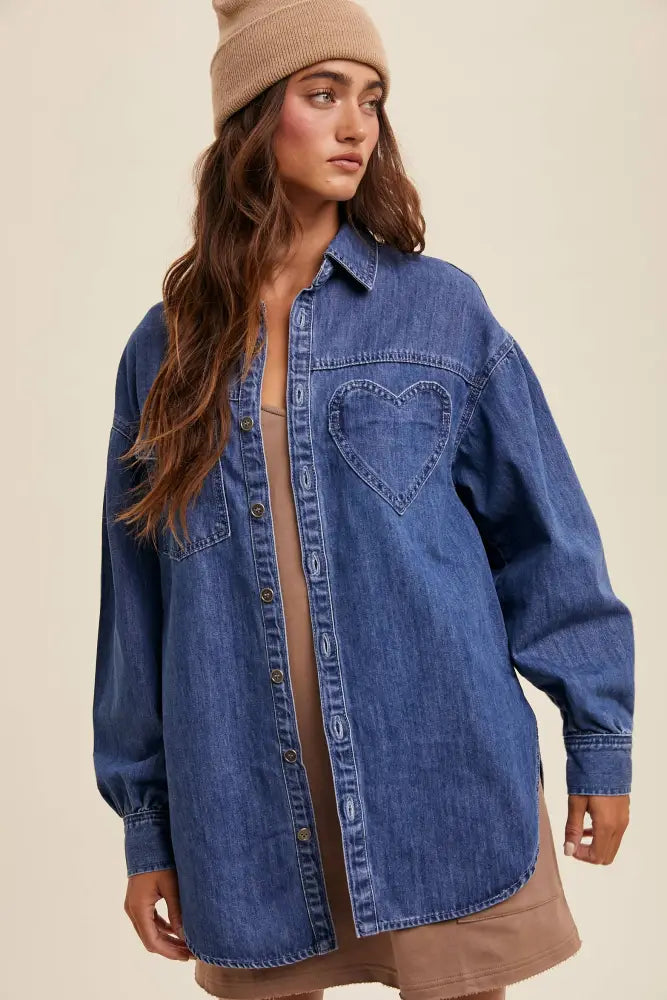 Heart Detail Oversized Denim Shirt LJ0248: Light Denim / L