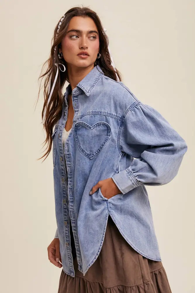 Heart Detail Oversized Denim Shirt LJ0248: Light Denim / L