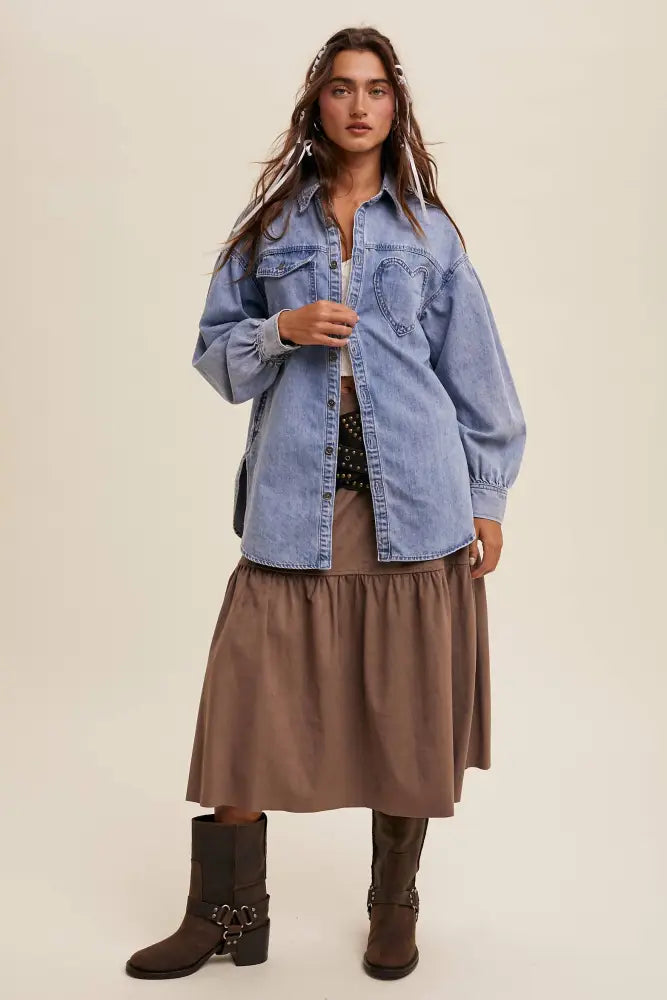 Heart Detail Oversized Denim Shirt LJ0248: Light Denim / L