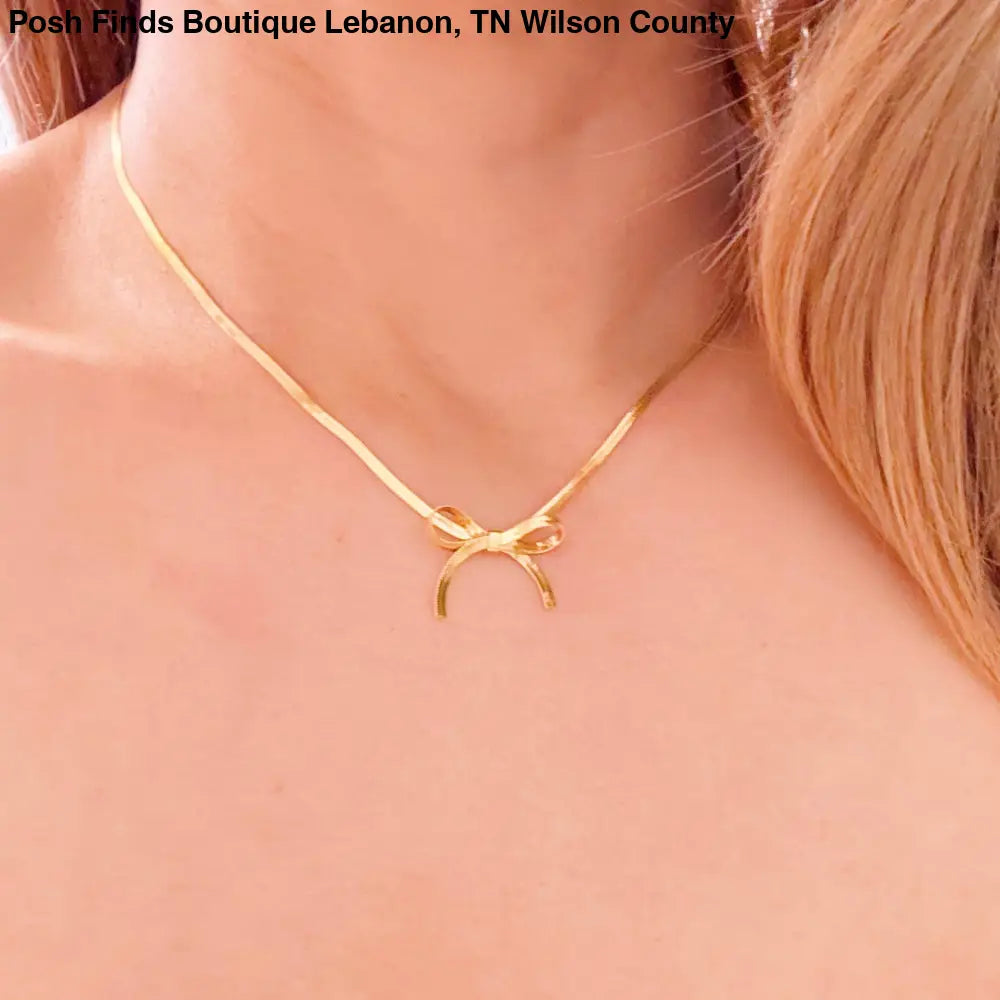 Herringbone Chain Bow Necklace - Posh Finds