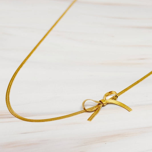 Herringbone Chain Bow Necklace - Posh Finds