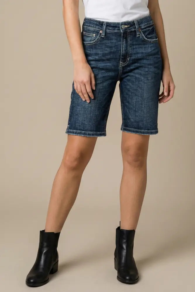 HIGH RISE BERMUDA JEANS: S