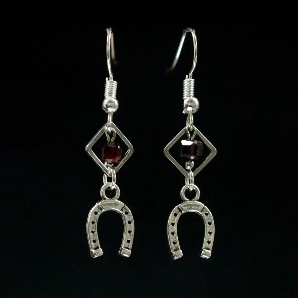 Horseshoe Earrings - Posh Finds