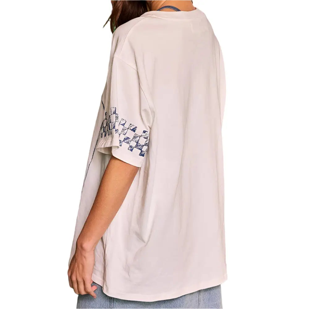 Ivory Flower Graphic Print T-shirt Top - Posh Finds