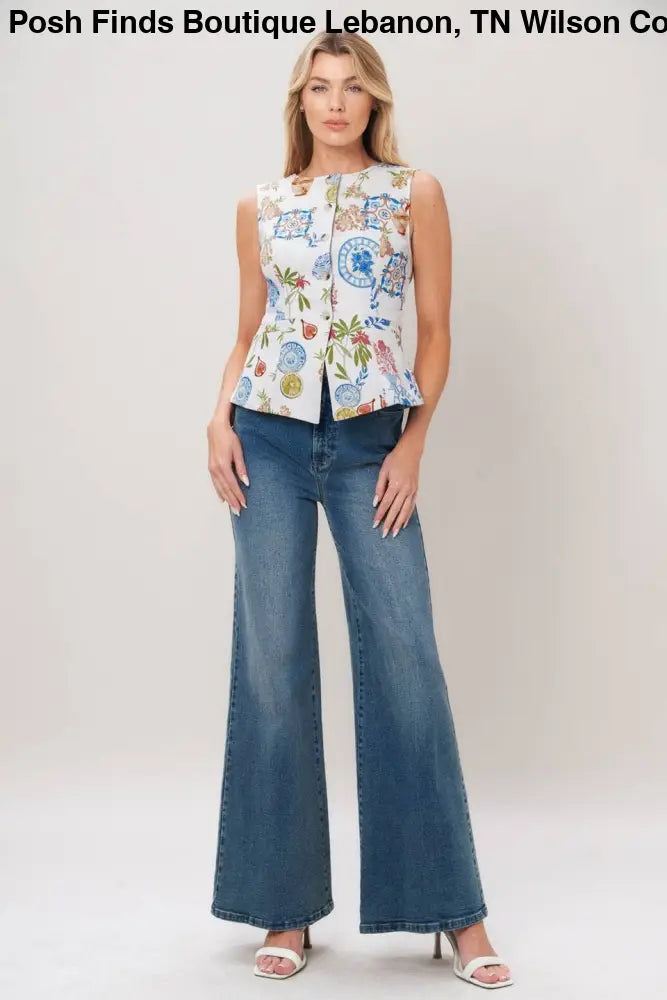 Ivory Printed Woven Vest - Women > Tops
