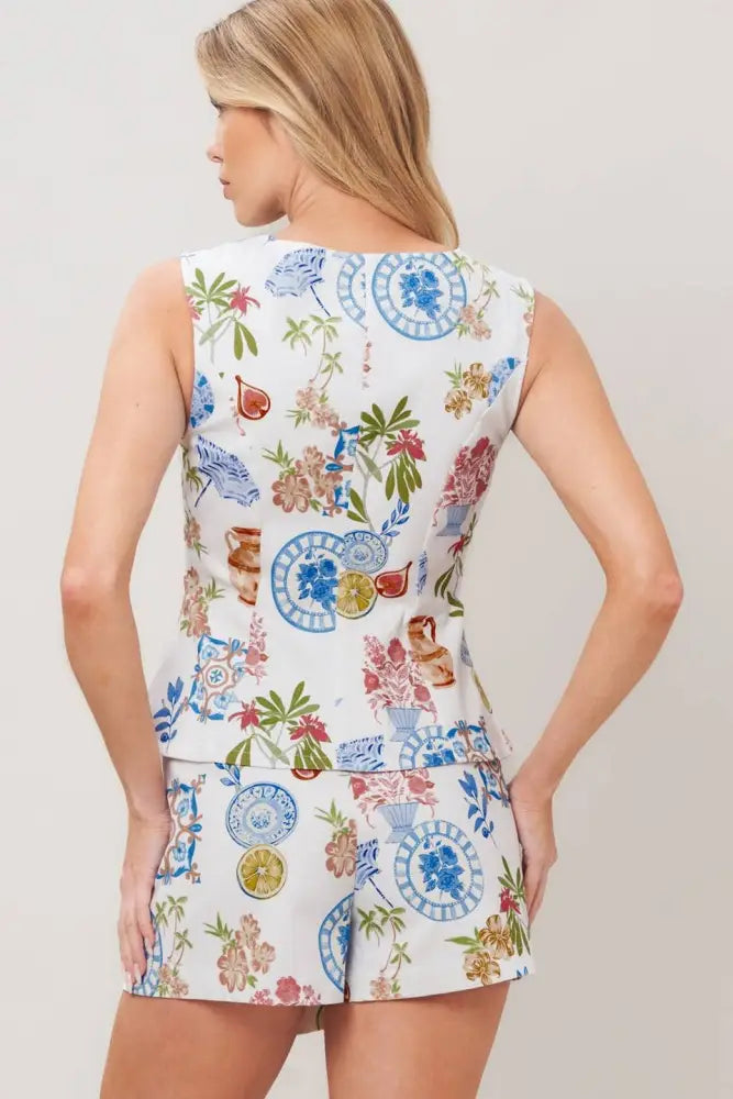 Ivory Printed Woven Vest - Women > Tops