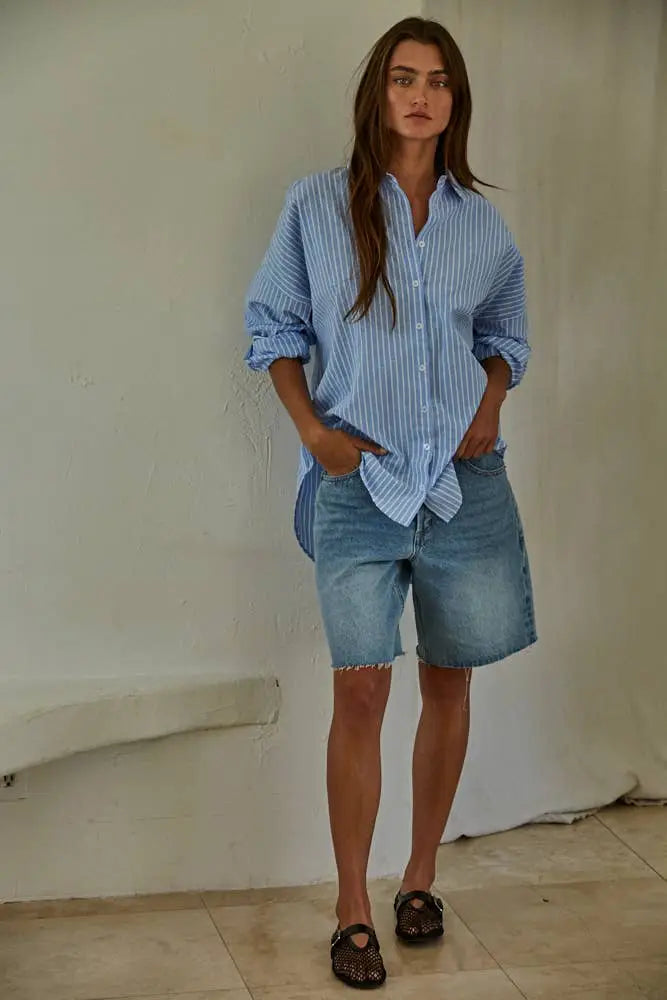 L8287 | Woven Cotton Polyester Striped Buttondown Shirt: Denim Blue / M