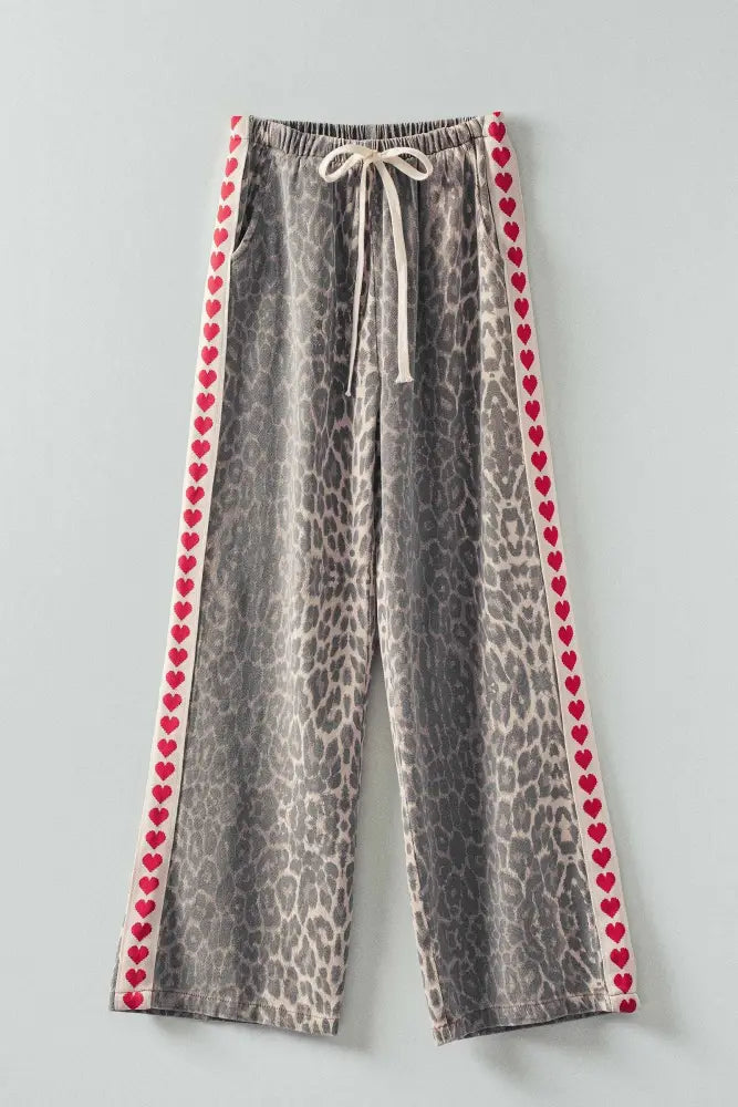 Leopard Print Heart Side Stripe Lounge Pants: LEOPARD - Posh Finds