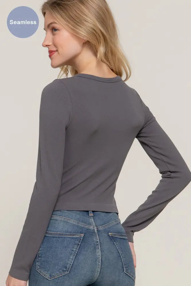Long Sleeve Crew Neck Rib Seamless Top: Taupe - Posh Finds